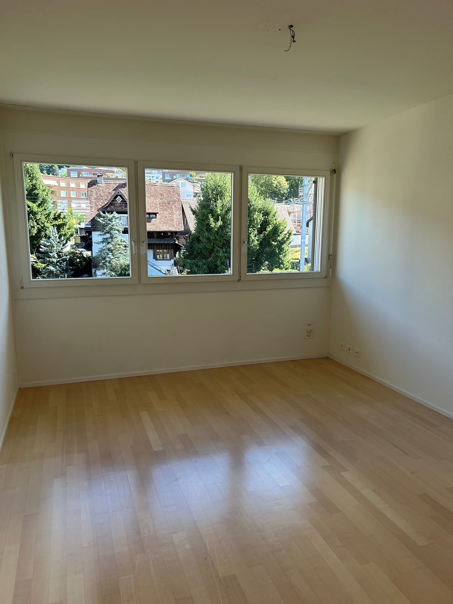 Wohnen auf höchstem Niveau – exklusive 6-Zimmer-Attikawohnung in Oberwil bei Zug in 6317 Oberwil b. Zug – Bild 11