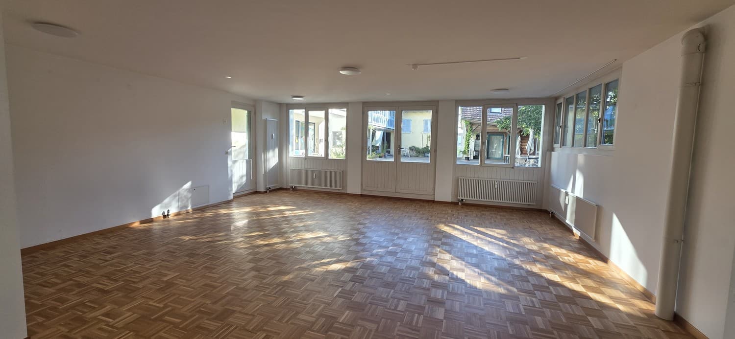 Helles Atelier an bester Lage in Fällanden zu vermieten in 8117 Fällanden – Bild 2