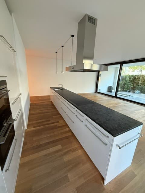 Moderne Gartenwohnung mit grosszügigem Aussenbereich an ruhiger Lage in 3006 Bern – Bild 4
