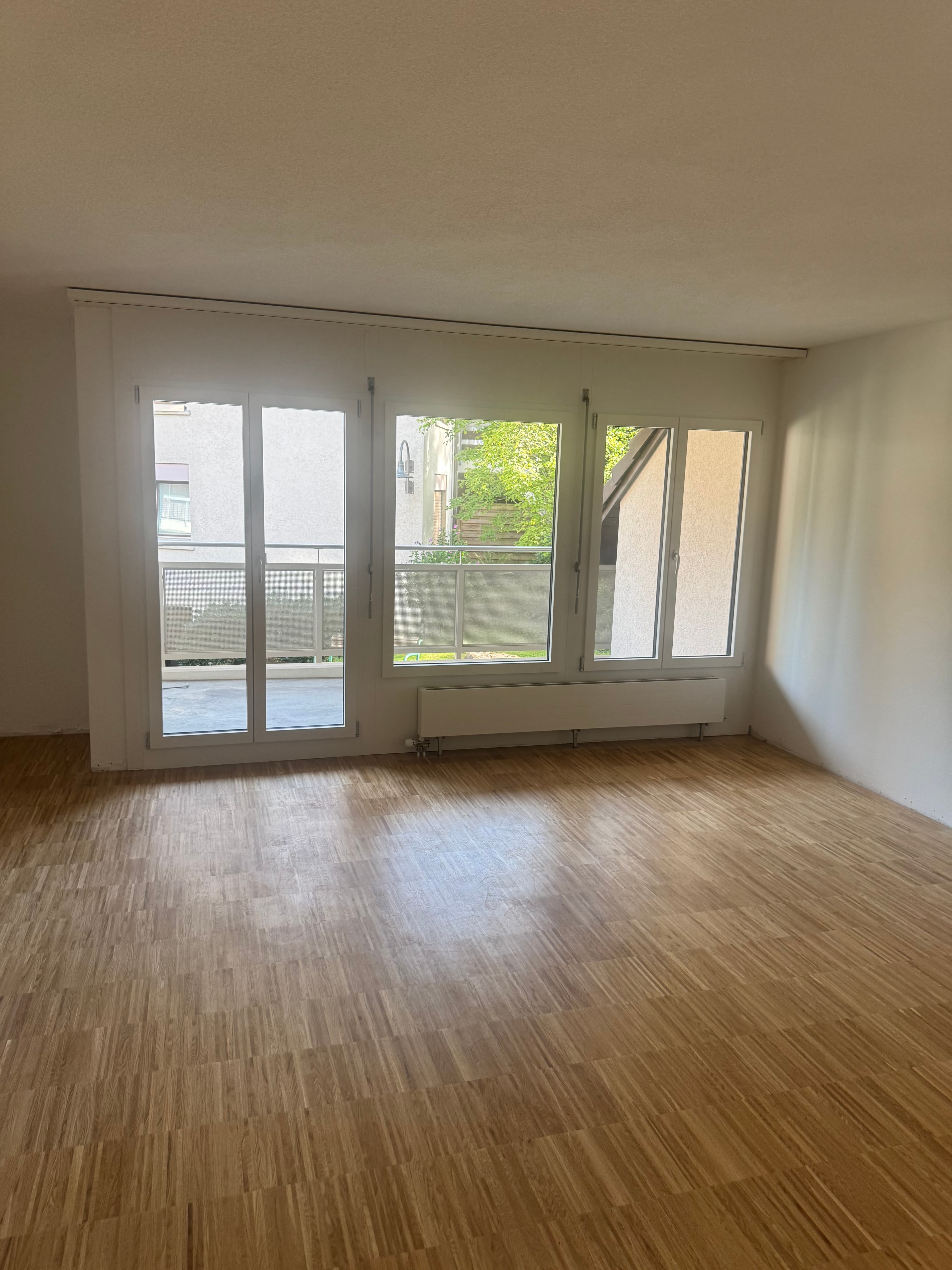 4.5-Zimmer-Familienwohnung nach Totalsanierung – zentral in Zug in 6331 Hünenberg – Bild 4