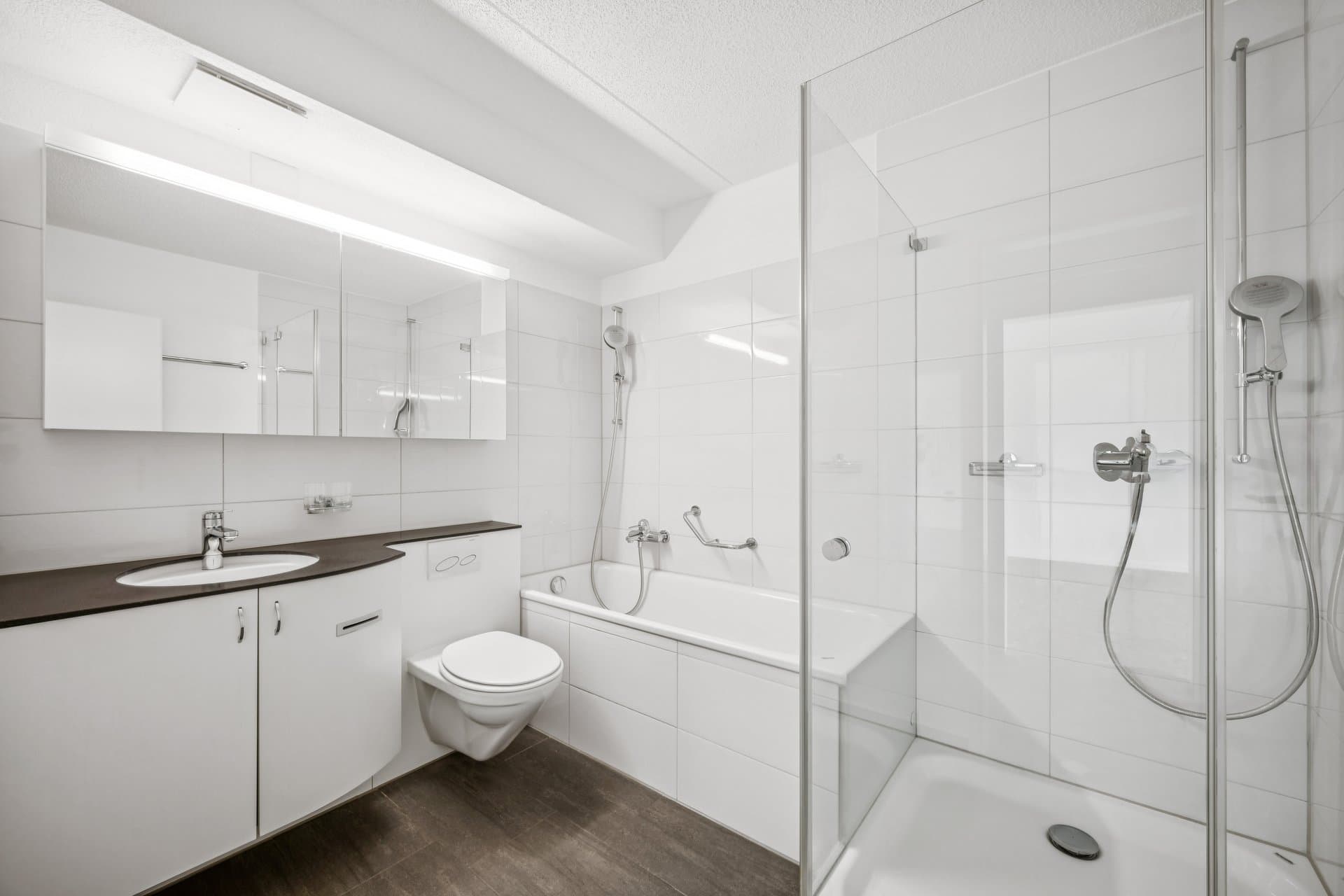 2.0 - Zimmerwohnung mit 94 m² Dachterrasse und Blick ins Grüne in 8136 Gattikon – Bild 5
