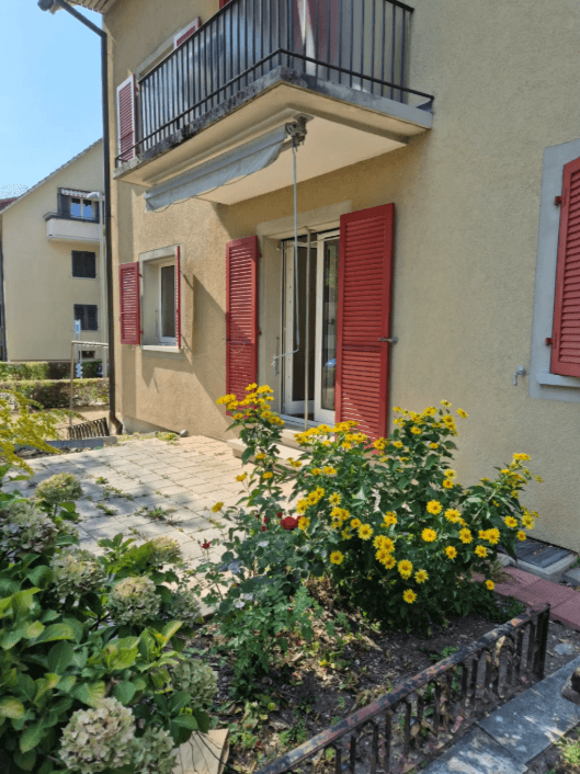 Befristete 3-Zimmer-Wohnung mit Terrasse in Bern-Bümpliz - ab sofort verfügbar in 3018 Bern – Bild 1