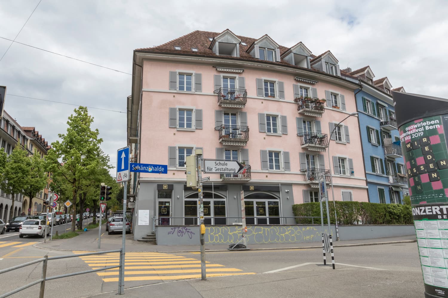 Charmante Dachwohnung mit Galerie und besonderem Wohnambiente in 3013 Bern – Bild 1